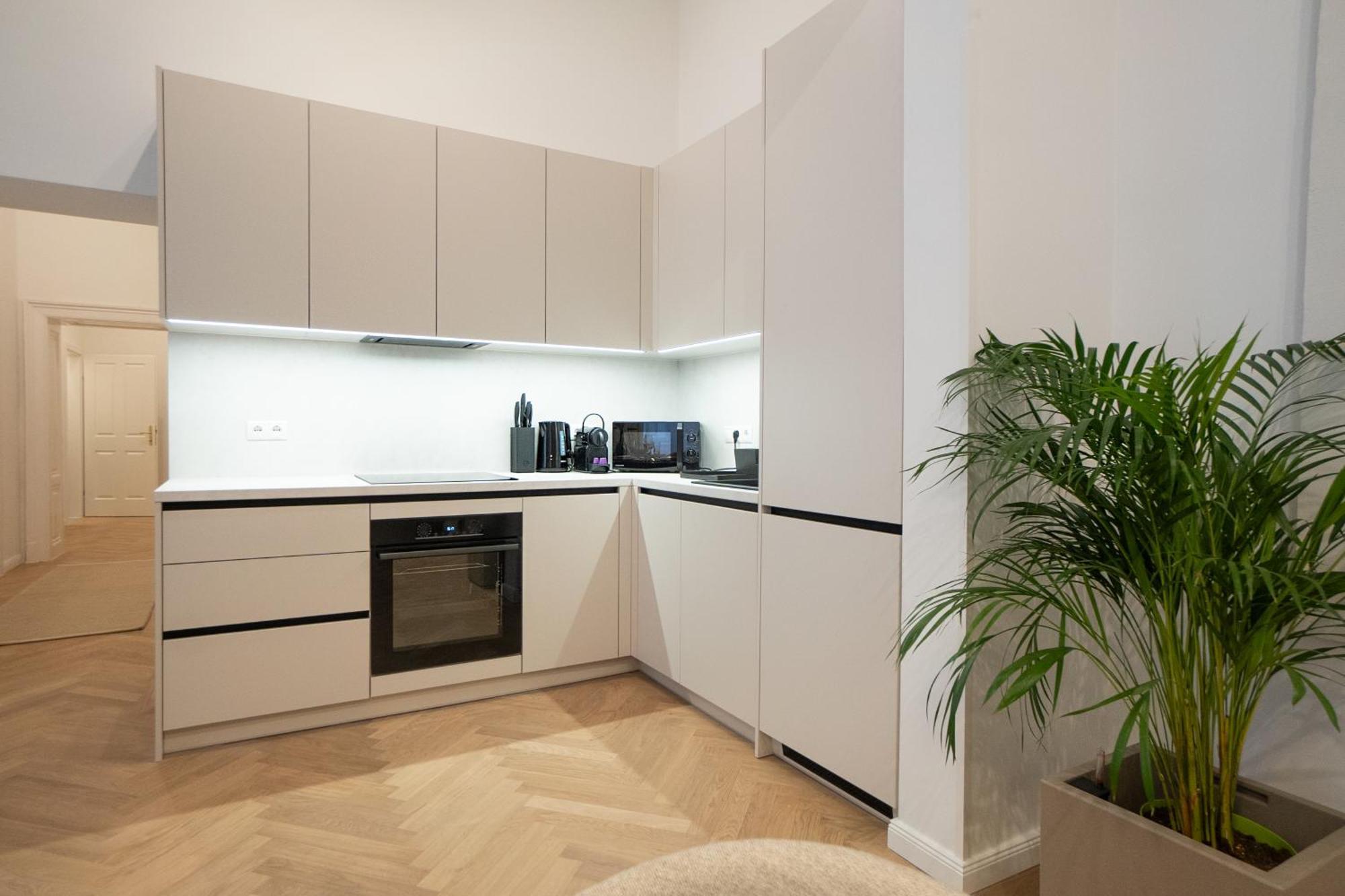 Stylish & Modern 90m2 Flat In Prime Location Wien